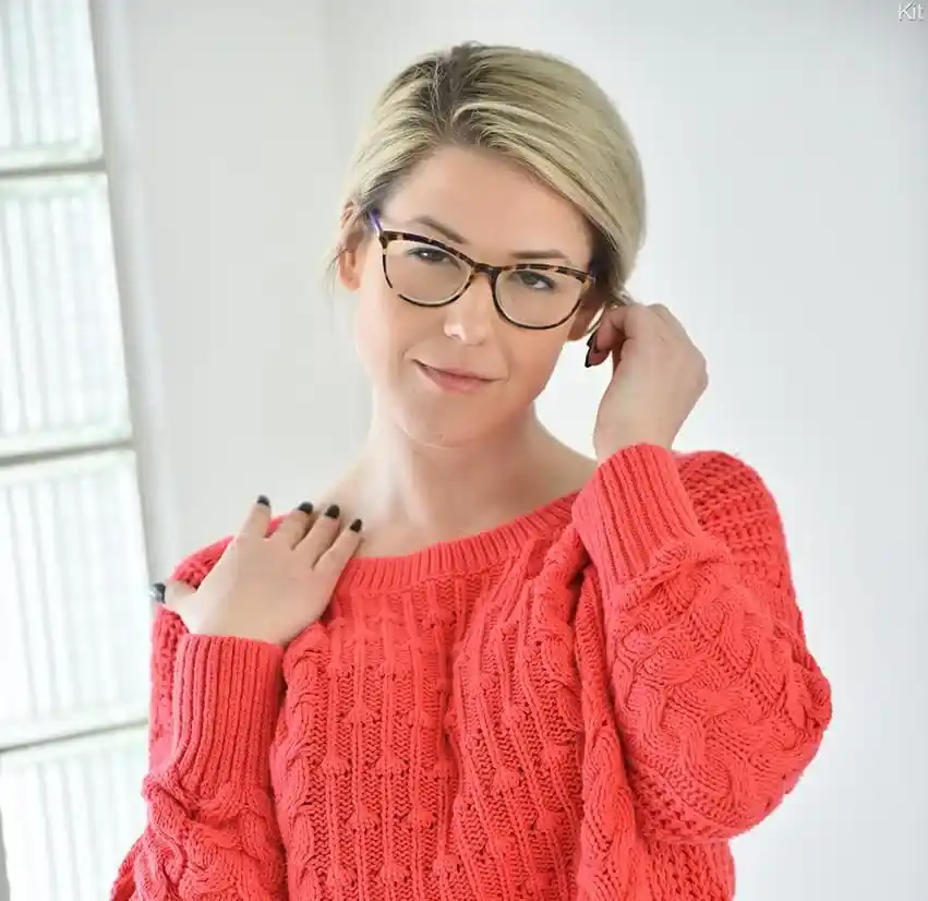 RENCONTRE PAR TELEPHONE - CORALIE