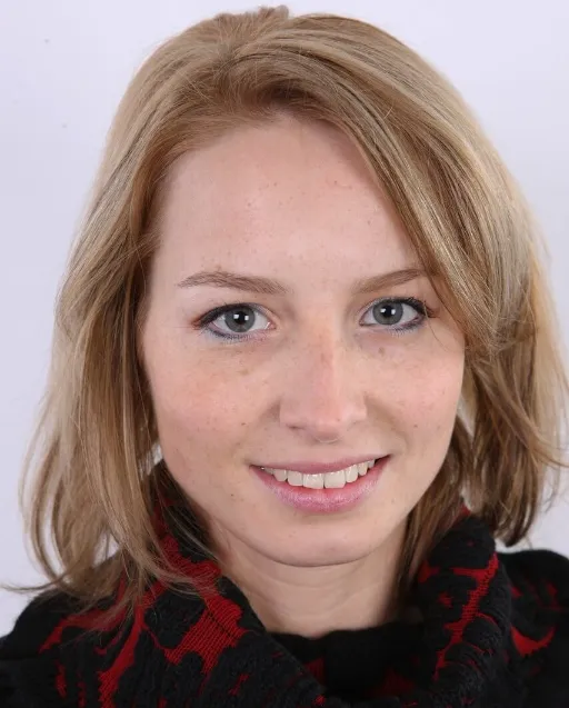 Photo de Marine - Romantique, cherche homme romantique pour partager amour et complicité.