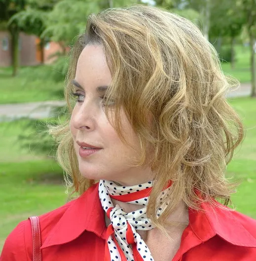 Photo de Minou - Mariée, mari ne peut plus, cherche homme discret, gentil et respectueux.